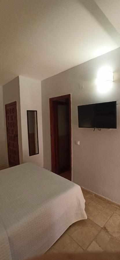 Hostal Castilla Αράνχουεζ Εξωτερικό φωτογραφία