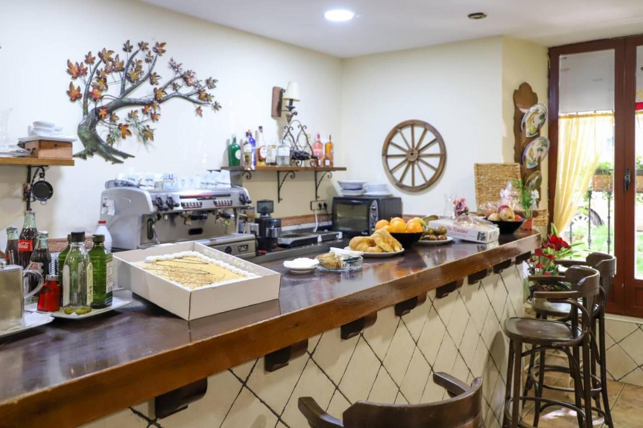 Hostal Castilla Αράνχουεζ Εξωτερικό φωτογραφία